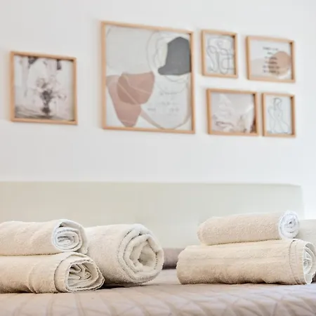 Interno 14 ليتشي