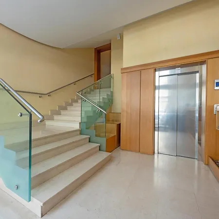 Piazza Mazzini Modern Suite Design & Parking Free Сasa de vacaciones Lecce