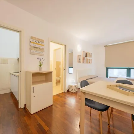 Сasa de vacaciones Piazza Mazzini Modern Suite Design & Parking Free